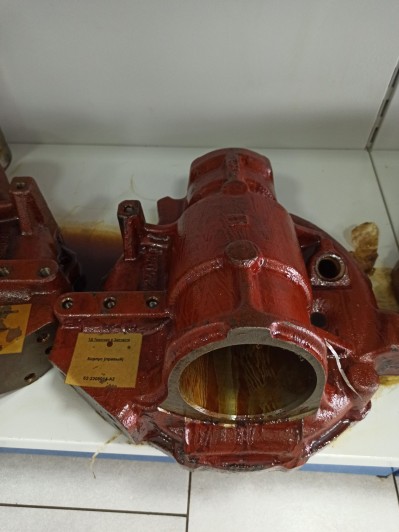 Корпус (правый)