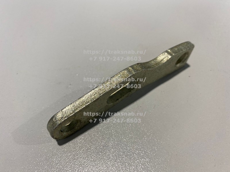 Скоба тяги управления распределителем (РП-70) — 3