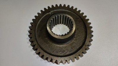 Шестерня промежуточного вала КПП МТЗ-1221 43зуб.