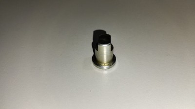 Стопор крышки механизма переключения передач