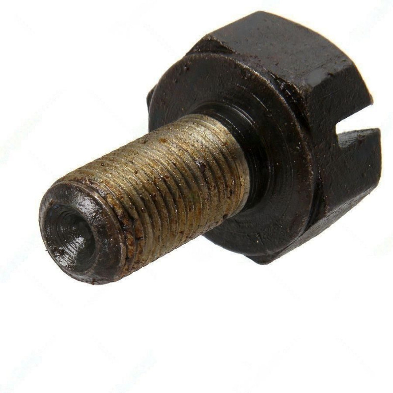 Болт крепления шестерни распредвала Д-240/260 — 1