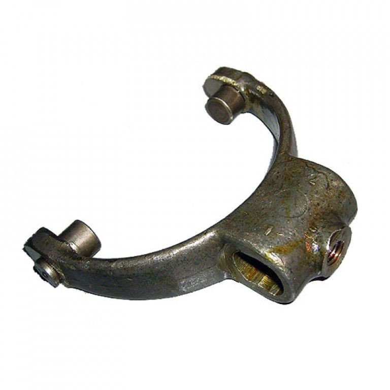 Вилка привода насоса (диам. направл. штифта 12мм) — 1